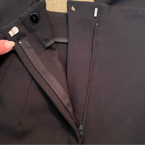 ZARA - High Waisted Darted Black Trouser Pant with Side Pockets - Picture 5 of 14